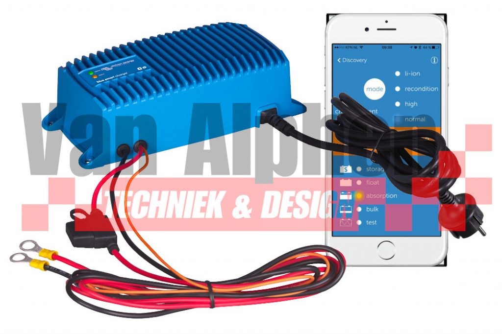 Blue-Smart-Charger-IP67-with-DC-fuse-holder.jpg